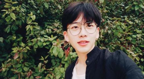 网红艺人申洺子