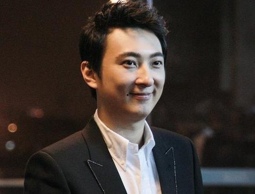 娱乐圈中的背景