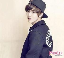 鹿晗和他女友的生活照,镜头下的幸福瞬间